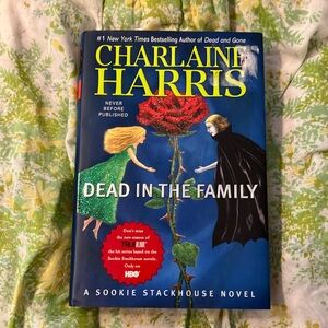 Dead in the family by charlaine Harris